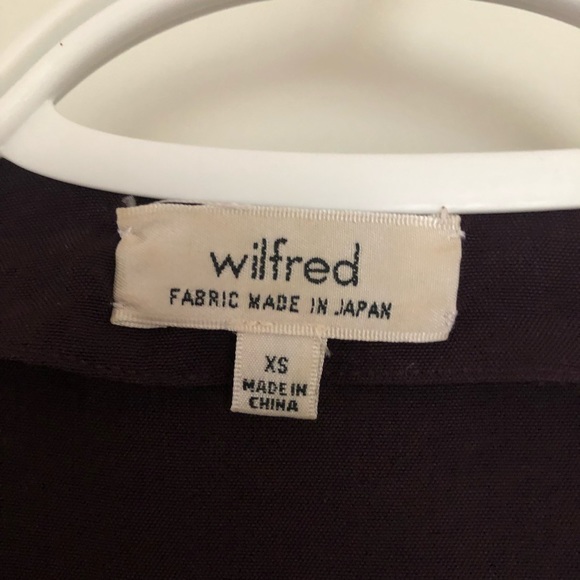 Aritzia Wilfred Sonne blouse. XS - Picture 3 of 6